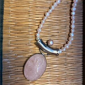 Elegant Freshwater Pearls and Carved Rose Quartz Necklace